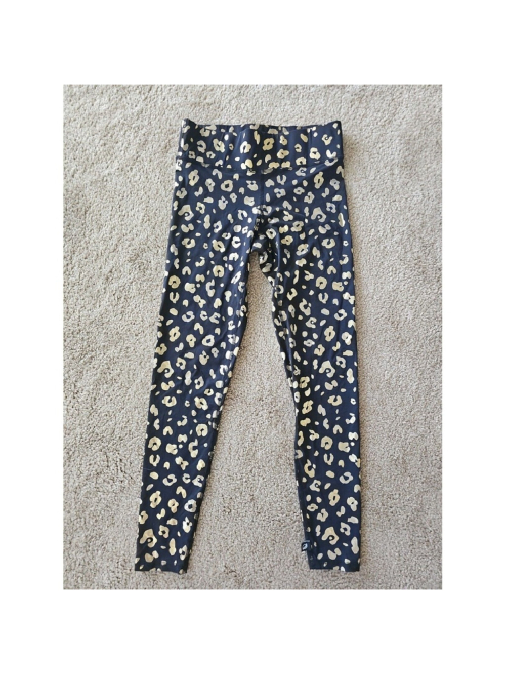 Terez Gold Cheetah Print Leggings Small Black